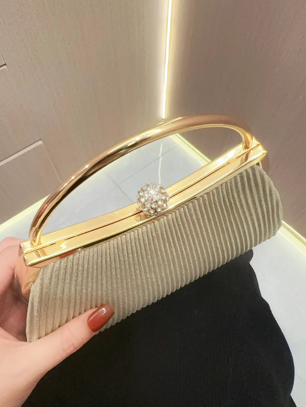 Fashion Women Evening Bag Elegant Glitter Pleated Ladies Clutch Party Wedding Shoulder Bags Banquet Handbag